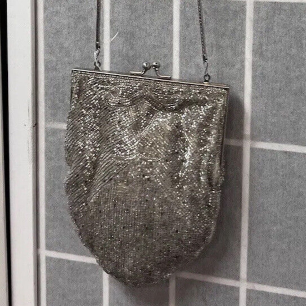 Imperial Fashion,Woman,Cocktail Purse, silver eclairs,Vintage.!